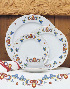 Porsgrund Porcelain Farmer s Rose Pattern Per Piece Porsgrund Porcelain Farmer s Rose Pattern Per Piece